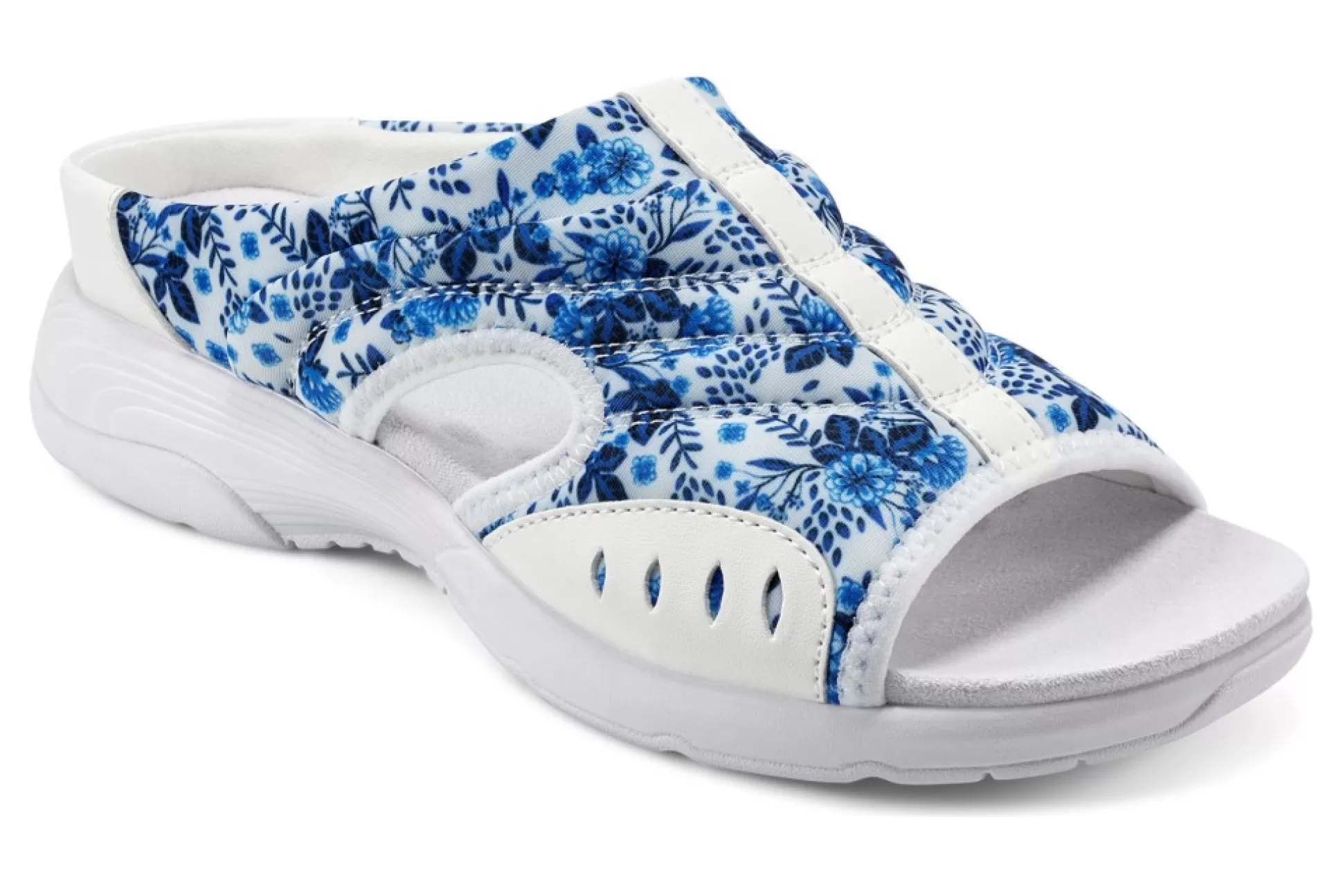 Easy Spirit Walking Shoes< Traciee - Footsmart