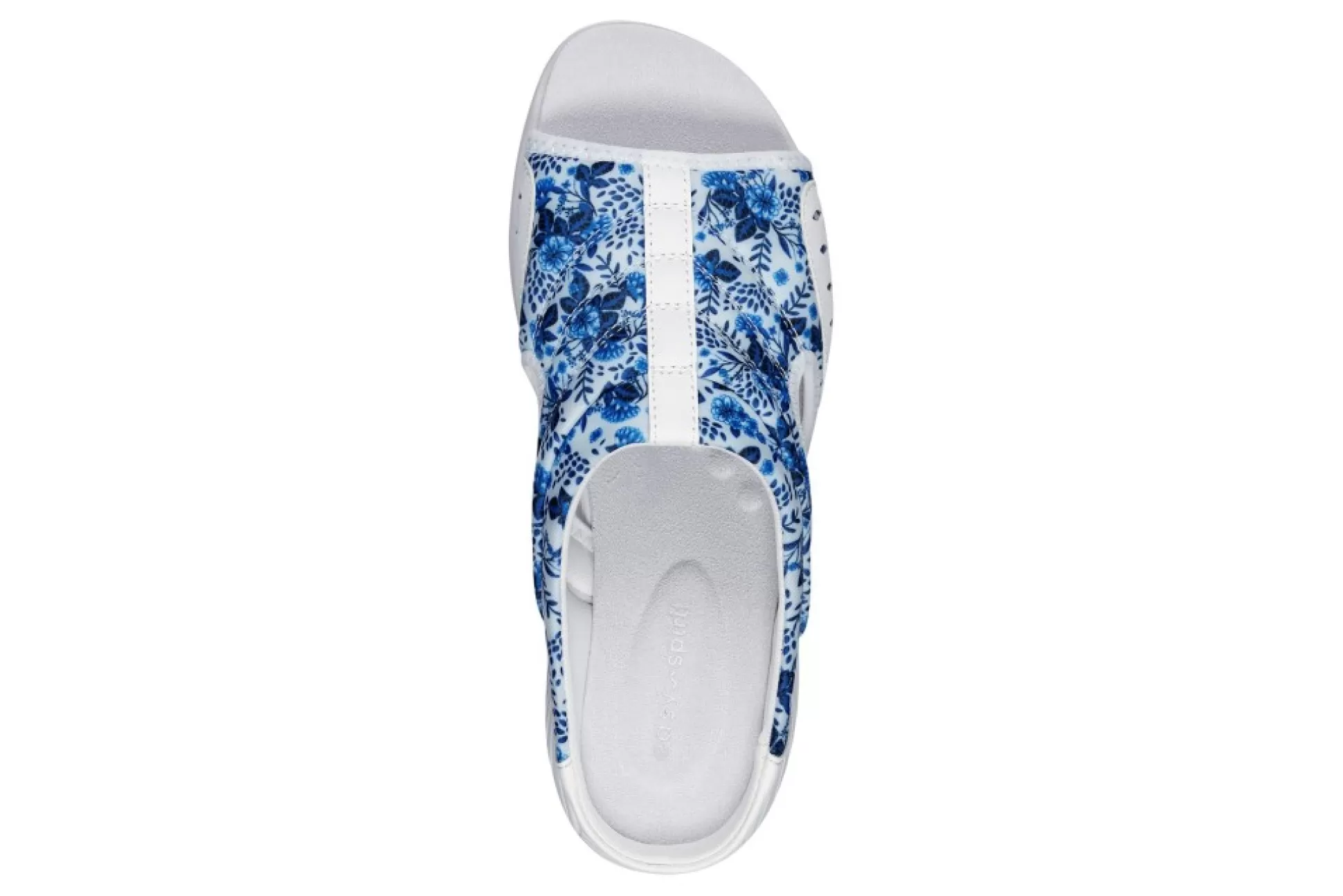 Easy Spirit Walking Shoes< Traciee - Footsmart