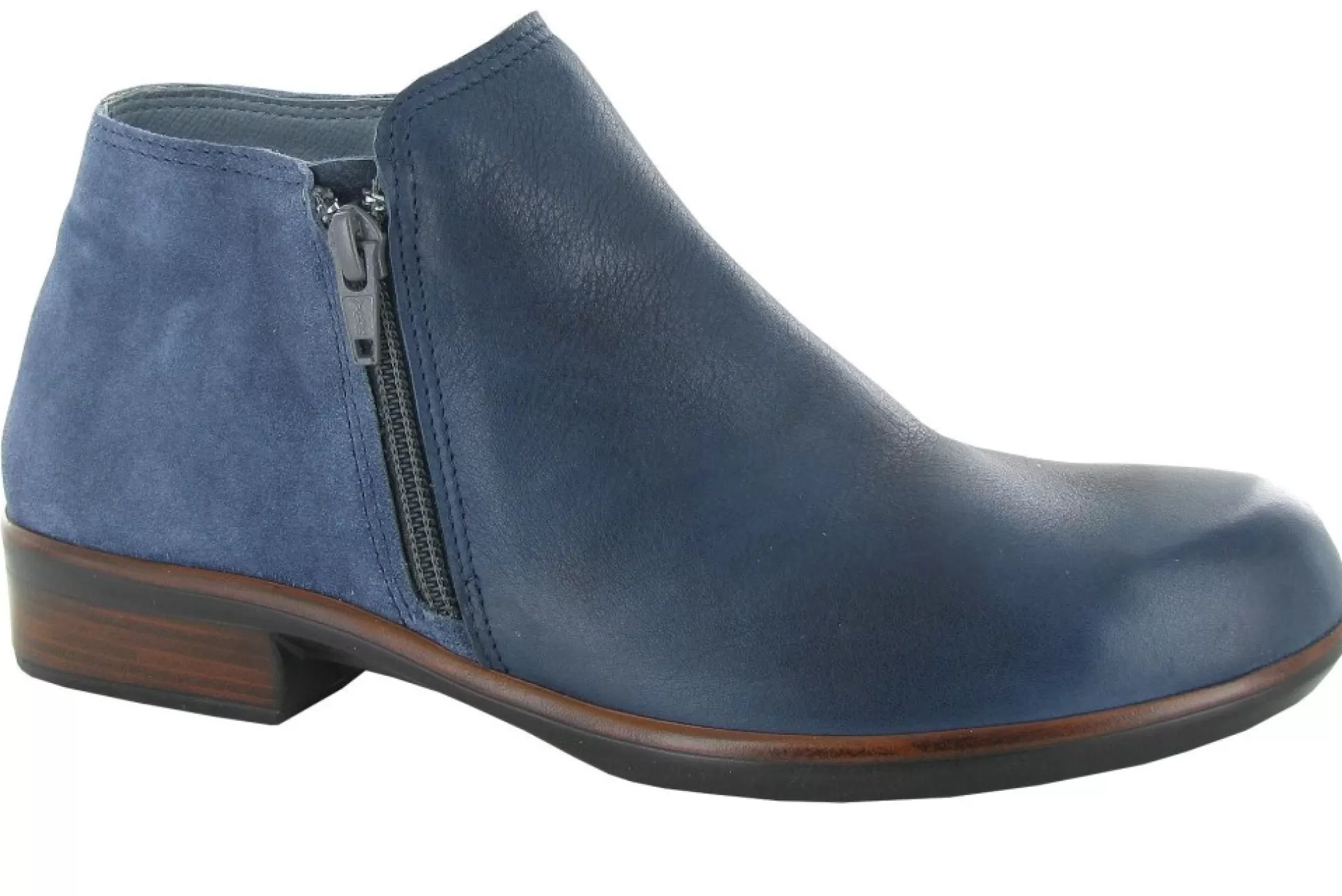 Women Naot Boots< Helm - Footsmart
