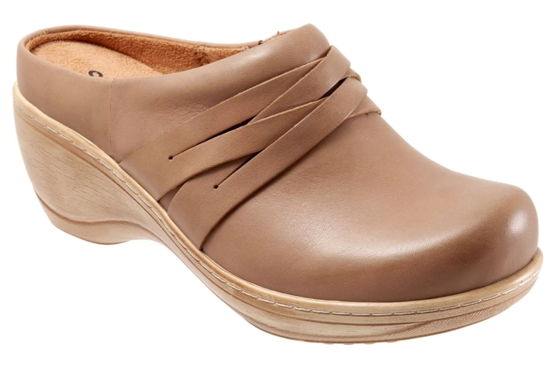 Softwalk Slip Ons< Mackay - Footsmart