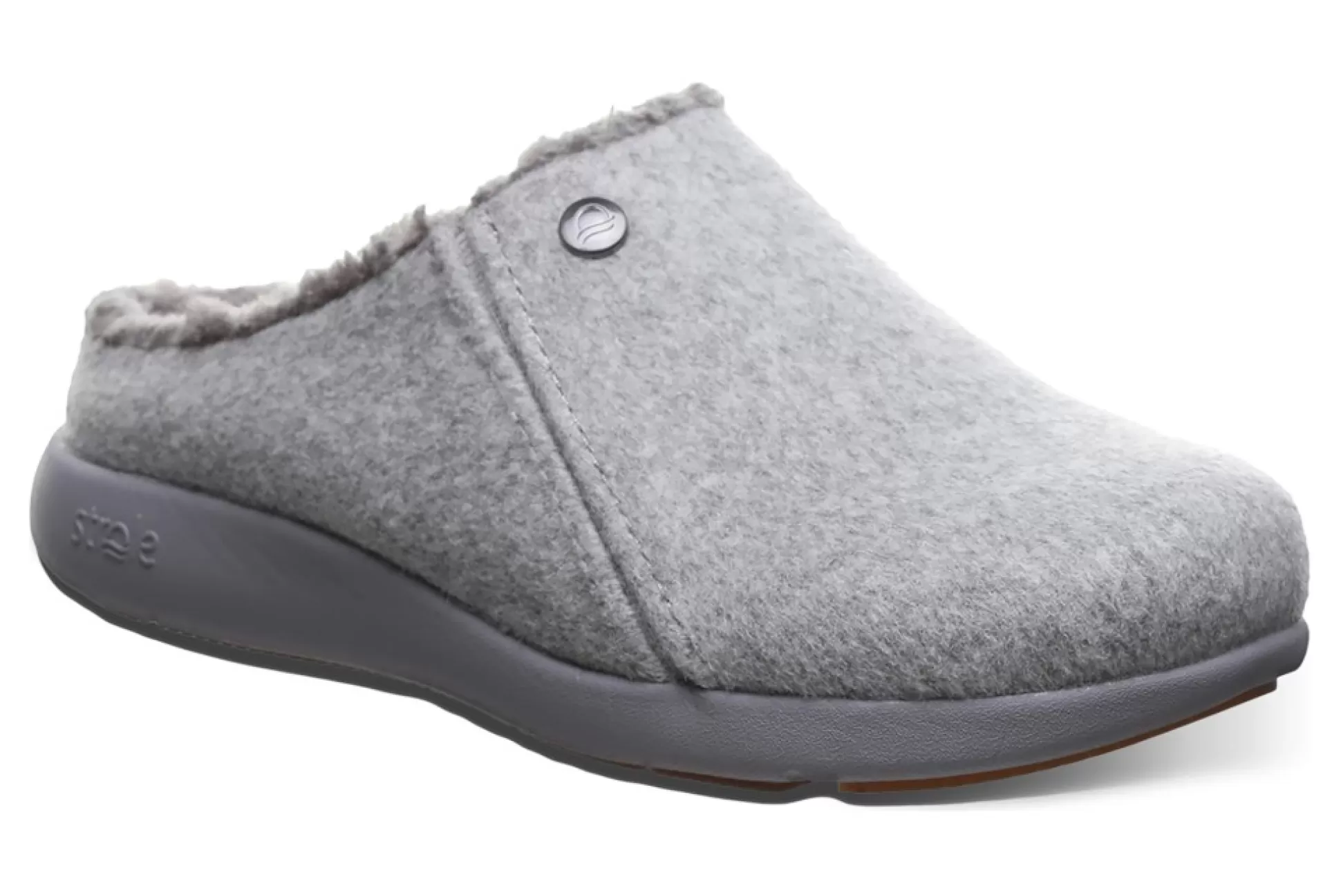 Strole Slippers< Snug - Footsmart