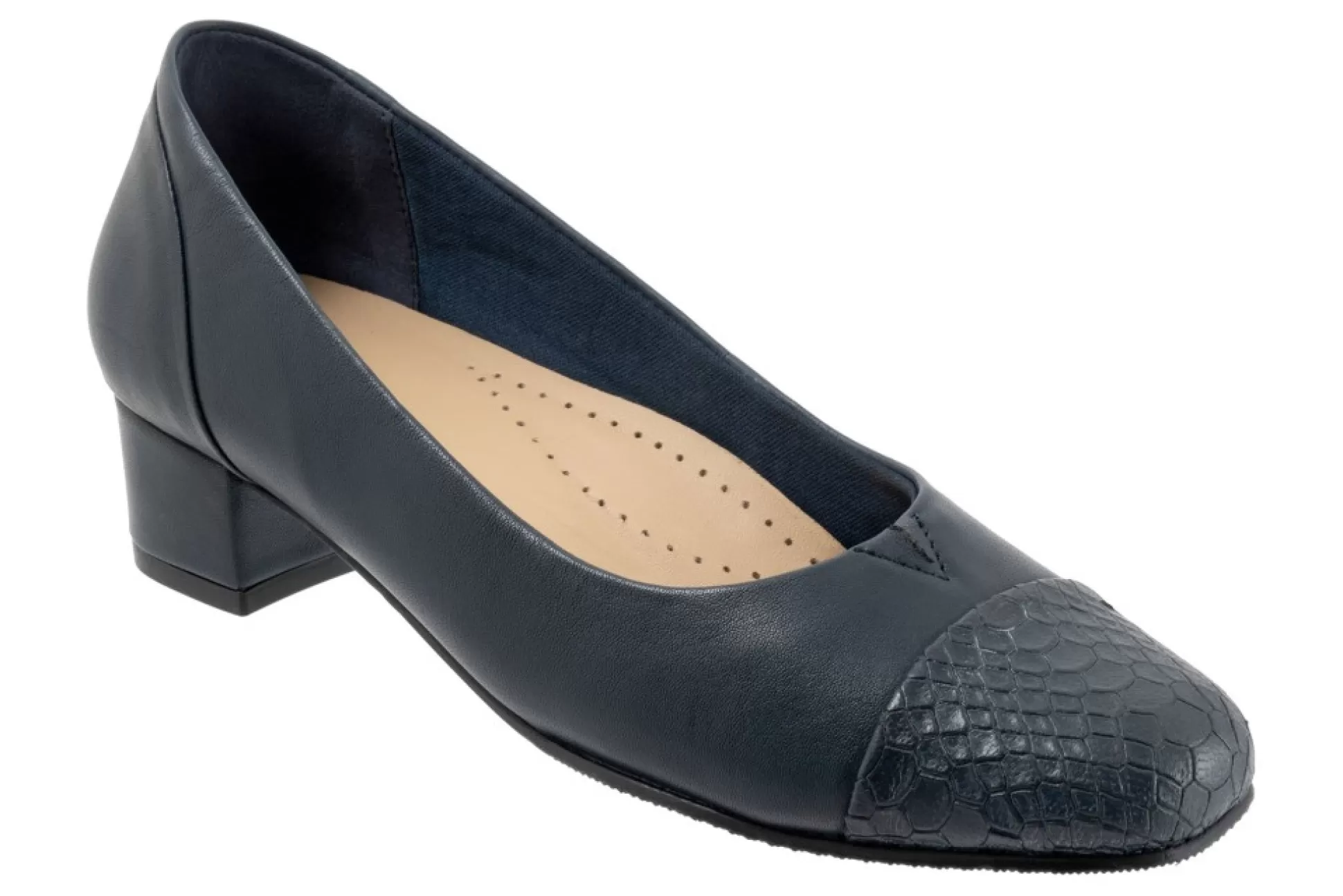 Women Trotters Dress Shoes< Daisy - Footsmart