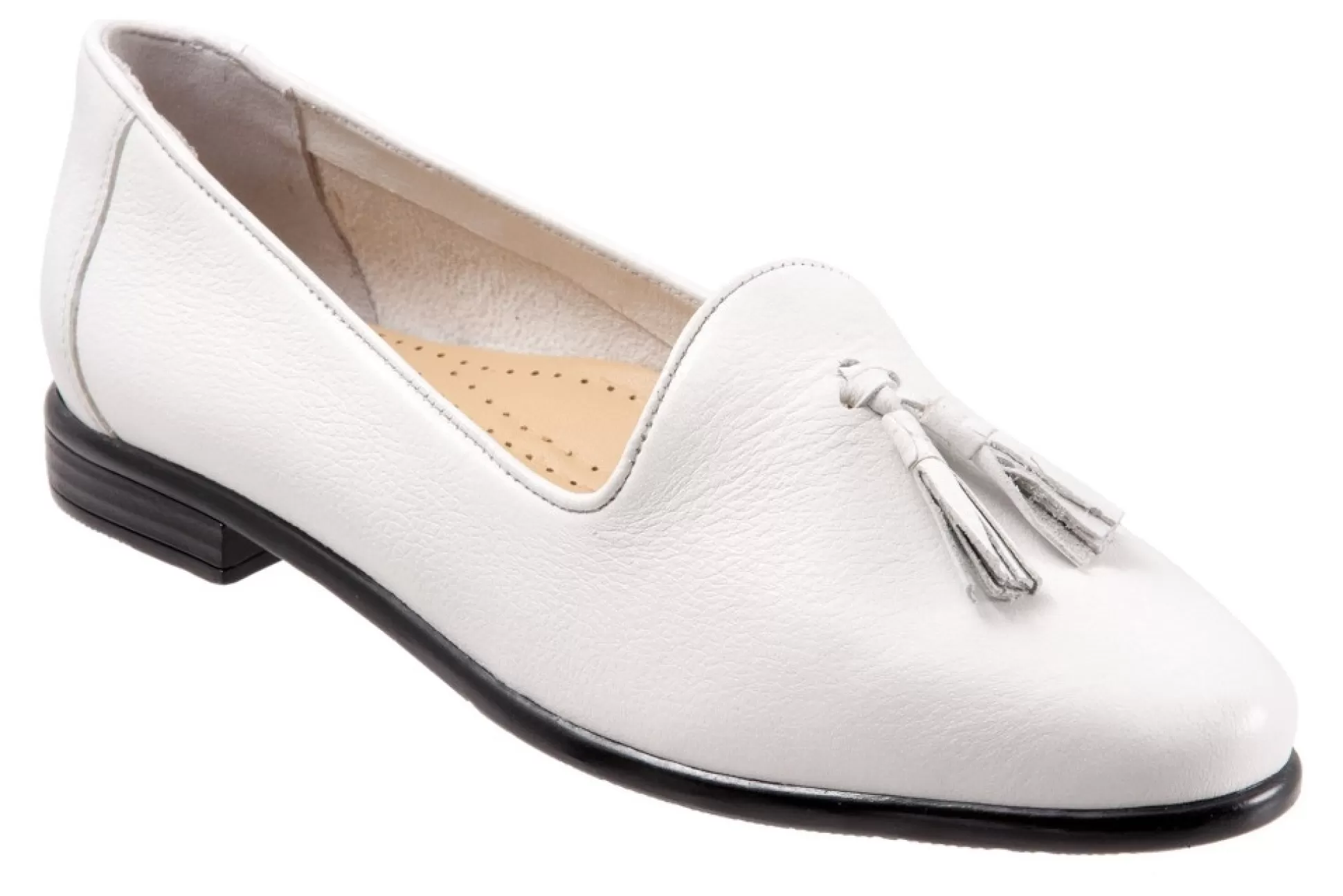 Women Trotters Dress Shoes< Liz Tassel - Footsmart